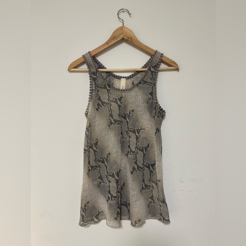 Robin-K Snake Print Sleeveless Blouse